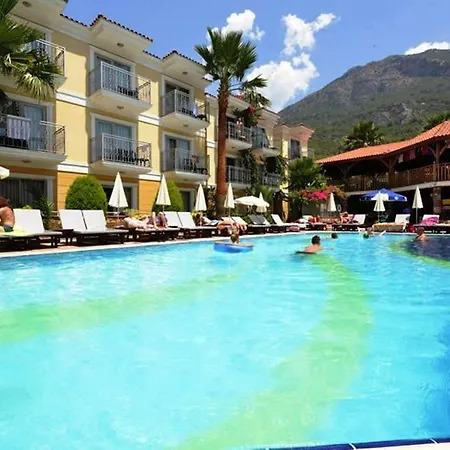 Beldeniz ホテル 3*